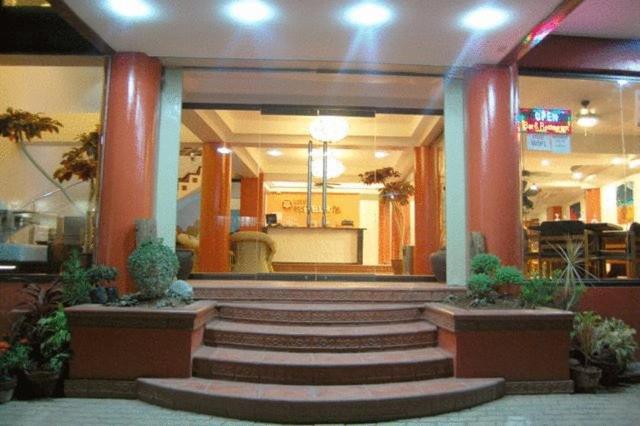 Отель Ilocos Rosewell Экстерьер фото